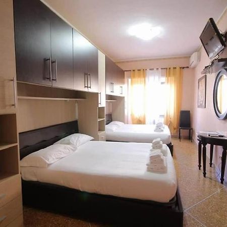 Er Pirata Villa Рим Екстериор снимка