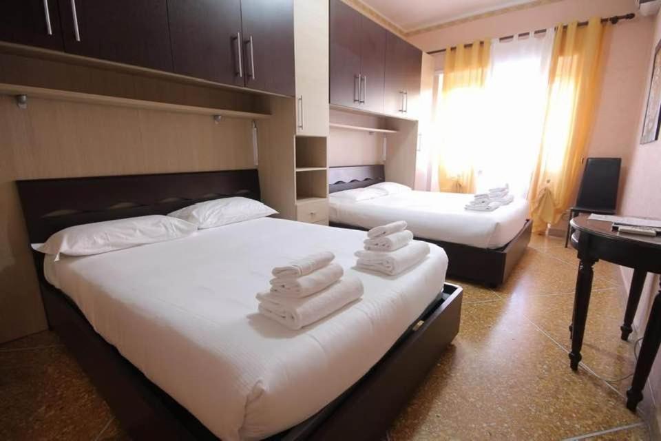 Er Pirata Villa Рим Екстериор снимка